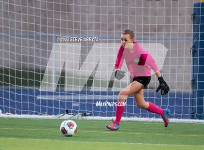 Thumbnail 2 in Rock Canyon vs Pine Creek (CHSAA 5A Q-Final) photogallery.