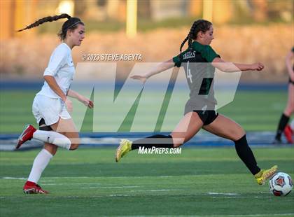 Thumbnail 1 in Rock Canyon vs Pine Creek (CHSAA 5A Q-Final) photogallery.