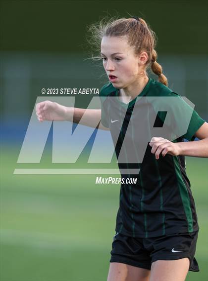 Thumbnail 3 in Rock Canyon vs Pine Creek (CHSAA 5A Q-Final) photogallery.
