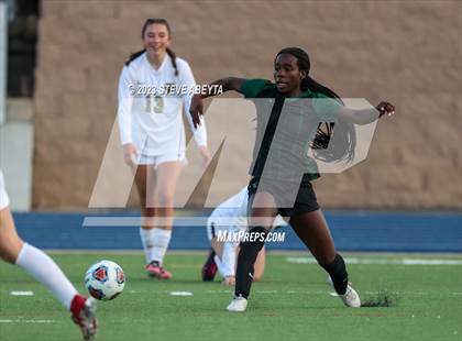 Thumbnail 2 in Rock Canyon vs Pine Creek (CHSAA 5A Q-Final) photogallery.