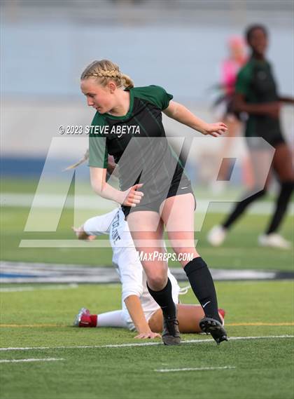 Thumbnail 2 in Rock Canyon vs Pine Creek (CHSAA 5A Q-Final) photogallery.