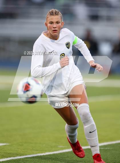 Thumbnail 2 in Rock Canyon vs Pine Creek (CHSAA 5A Q-Final) photogallery.