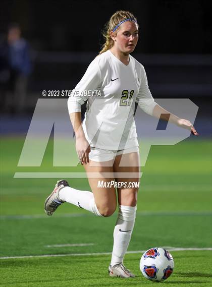 Thumbnail 1 in Rock Canyon vs Pine Creek (CHSAA 5A Q-Final) photogallery.