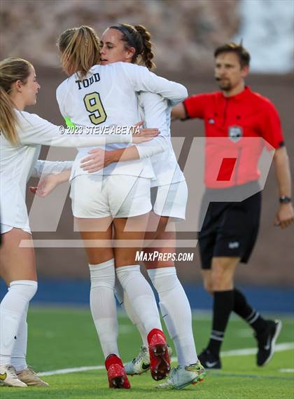 Thumbnail 3 in Rock Canyon vs Pine Creek (CHSAA 5A Q-Final) photogallery.