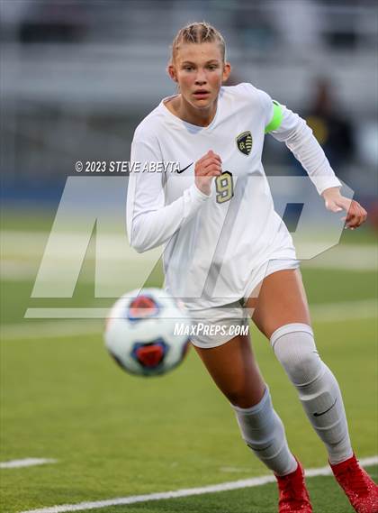 Thumbnail 1 in Rock Canyon vs Pine Creek (CHSAA 5A Q-Final) photogallery.