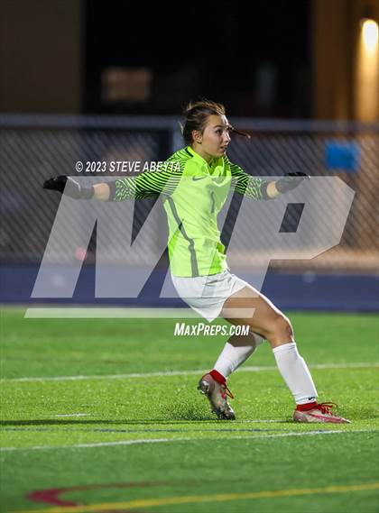 Thumbnail 2 in Rock Canyon vs Pine Creek (CHSAA 5A Q-Final) photogallery.