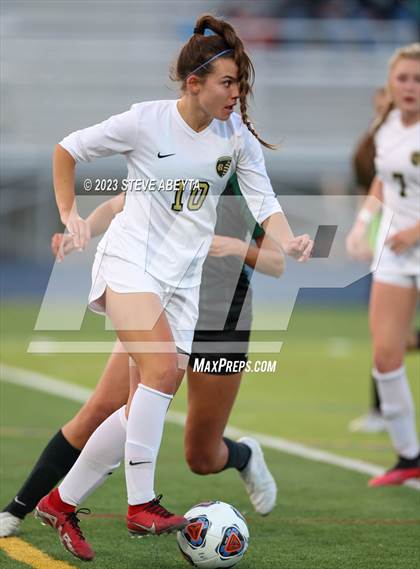 Thumbnail 3 in Rock Canyon vs Pine Creek (CHSAA 5A Q-Final) photogallery.