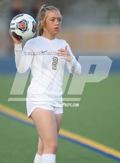 Thumbnail 3 in Rock Canyon vs Pine Creek (CHSAA 5A Q-Final) photogallery.