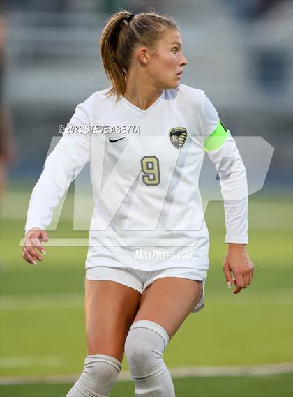 Thumbnail 3 in Rock Canyon vs Pine Creek (CHSAA 5A Q-Final) photogallery.