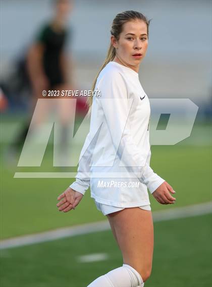 Thumbnail 2 in Rock Canyon vs Pine Creek (CHSAA 5A Q-Final) photogallery.
