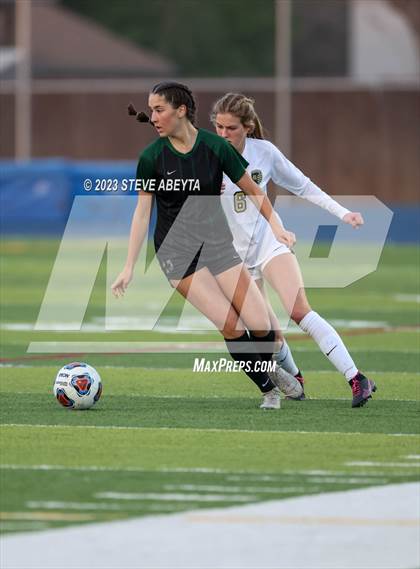 Thumbnail 2 in Rock Canyon vs Pine Creek (CHSAA 5A Q-Final) photogallery.