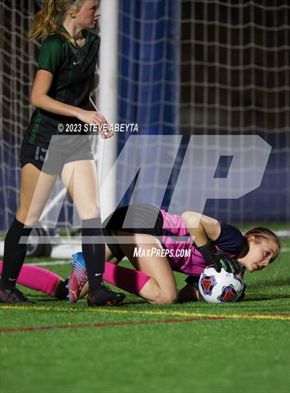Thumbnail 2 in Rock Canyon vs Pine Creek (CHSAA 5A Q-Final) photogallery.