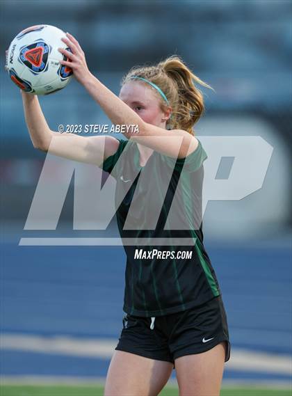 Thumbnail 2 in Rock Canyon vs Pine Creek (CHSAA 5A Q-Final) photogallery.