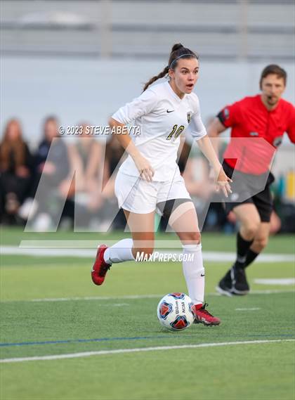 Thumbnail 1 in Rock Canyon vs Pine Creek (CHSAA 5A Q-Final) photogallery.