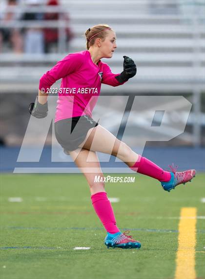 Thumbnail 2 in Rock Canyon vs Pine Creek (CHSAA 5A Q-Final) photogallery.
