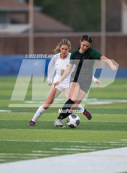 Thumbnail 3 in Rock Canyon vs Pine Creek (CHSAA 5A Q-Final) photogallery.