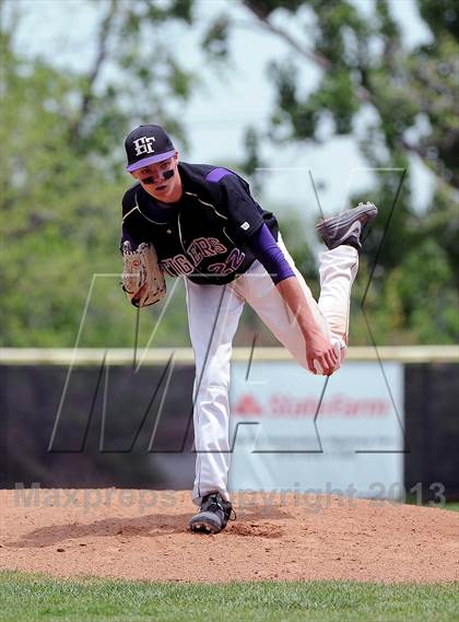 Thumbnail 3 in Eaton vs. Holy Family (CHSAA 3A Final) photogallery.