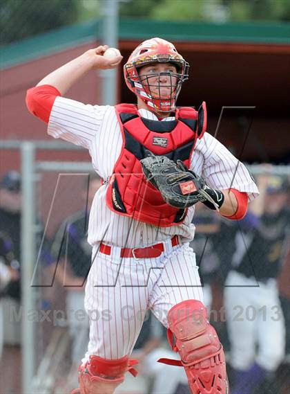 Thumbnail 2 in Eaton vs. Holy Family (CHSAA 3A Final) photogallery.