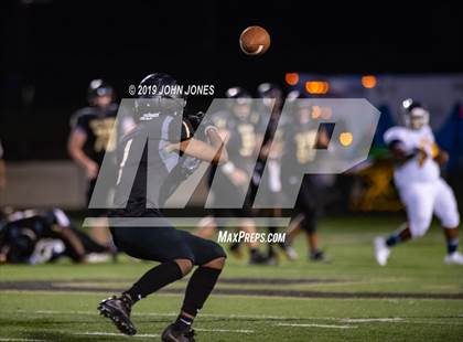 Thumbnail 2 in West Catholic @ Paramus Catholic photogallery.