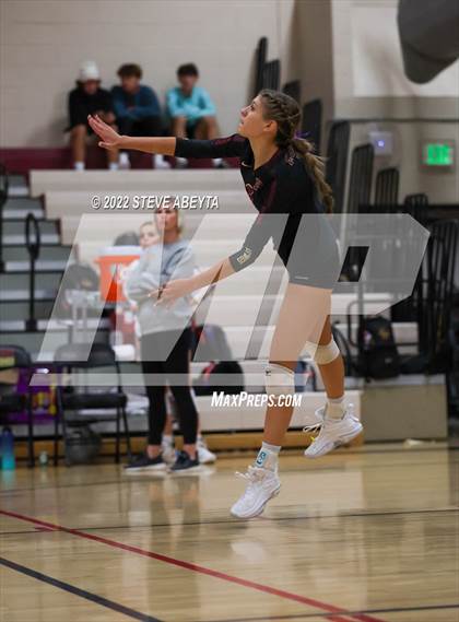 Thumbnail 3 in Regis Jesuit @ Ponderosa photogallery.