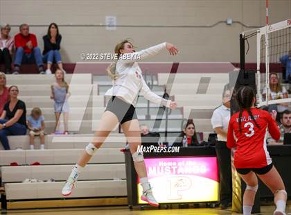 Thumbnail 3 in Regis Jesuit @ Ponderosa photogallery.