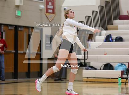 Thumbnail 1 in Regis Jesuit @ Ponderosa photogallery.