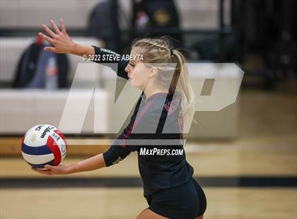 Thumbnail 2 in Regis Jesuit @ Ponderosa photogallery.