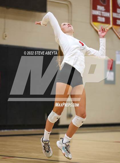 Thumbnail 3 in Regis Jesuit @ Ponderosa photogallery.