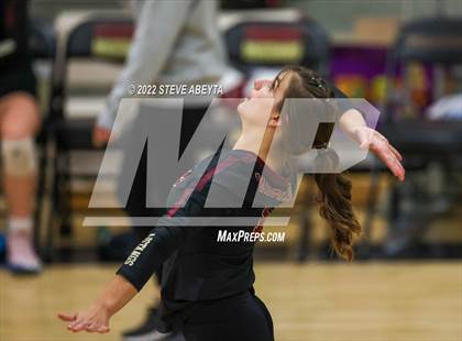 Thumbnail 3 in Regis Jesuit @ Ponderosa photogallery.