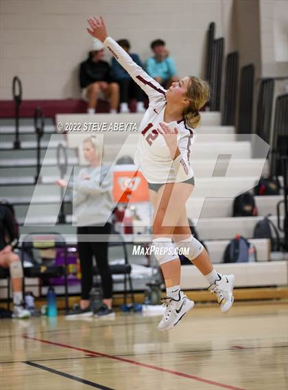 Thumbnail 3 in Regis Jesuit @ Ponderosa photogallery.