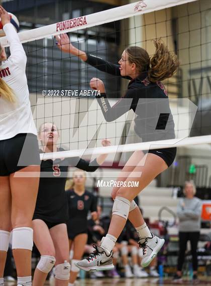 Thumbnail 3 in Regis Jesuit @ Ponderosa photogallery.