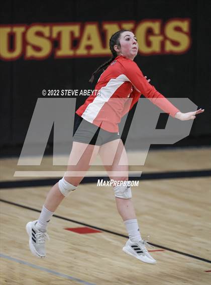 Thumbnail 2 in Regis Jesuit @ Ponderosa photogallery.