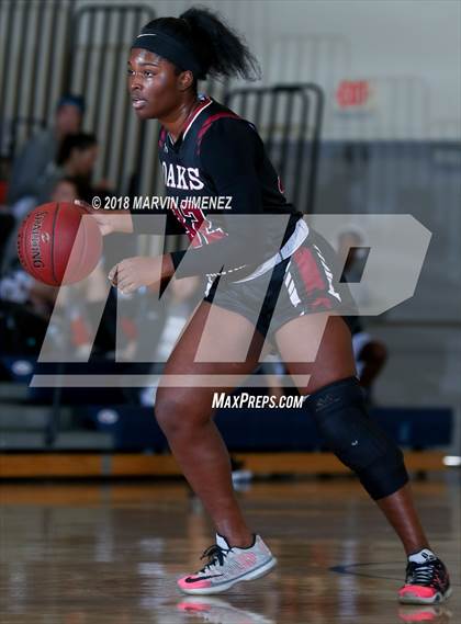 Thumbnail 1 in Oaks Christian @ Rolling Hills Prep photogallery.