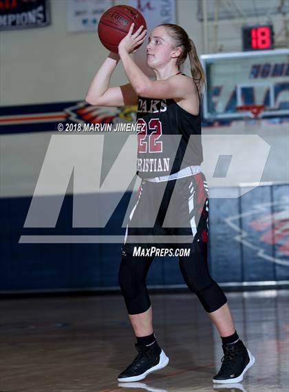 Thumbnail 2 in Oaks Christian @ Rolling Hills Prep photogallery.