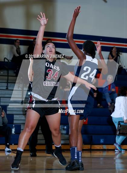 Thumbnail 2 in Oaks Christian @ Rolling Hills Prep photogallery.
