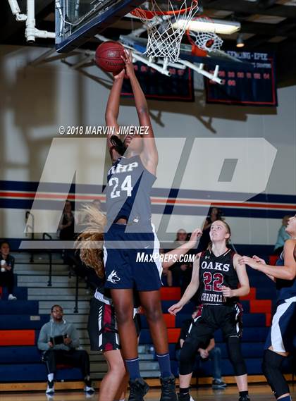Thumbnail 2 in Oaks Christian @ Rolling Hills Prep photogallery.