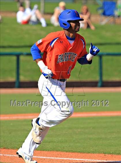 Thumbnail 2 in Harvard-Westlake vs. Parkview (National High School Invitational) photogallery.