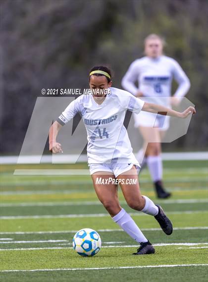 Thumbnail 2 in Omaha Westside vs. Millard North photogallery.
