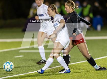 Thumbnail 1 in Omaha Westside vs. Millard North photogallery.