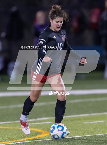Thumbnail 1 in Omaha Westside vs. Millard North photogallery.