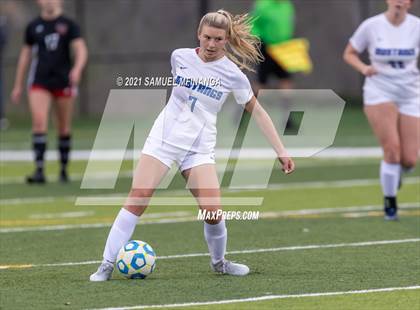 Thumbnail 1 in Omaha Westside vs. Millard North photogallery.