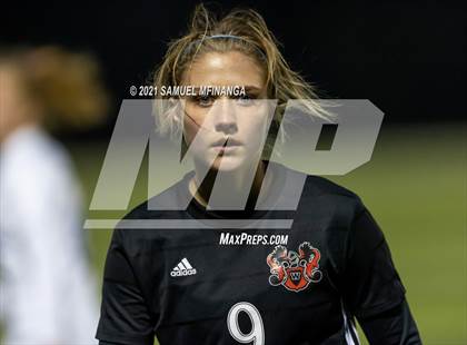 Thumbnail 2 in Omaha Westside vs. Millard North photogallery.
