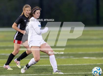 Thumbnail 2 in Omaha Westside vs. Millard North photogallery.