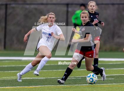 Thumbnail 3 in Omaha Westside vs. Millard North photogallery.