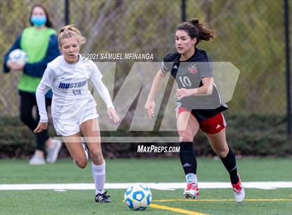 Thumbnail 3 in Omaha Westside vs. Millard North photogallery.