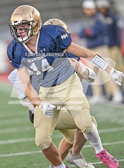 Thumbnail 2 in Bayport-Blue Point vs. Shoreham-Wading River (Section XI Division IV Final) photogallery.