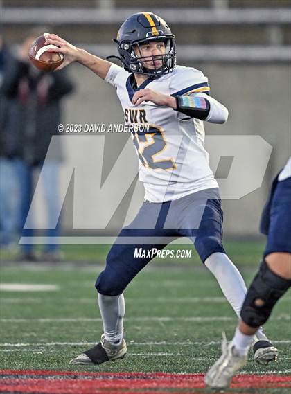 Thumbnail 3 in Bayport-Blue Point vs. Shoreham-Wading River (Section XI Division IV Final) photogallery.