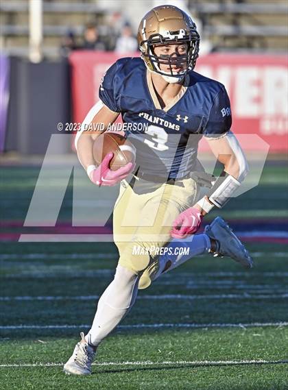 Thumbnail 1 in Bayport-Blue Point vs. Shoreham-Wading River (Section XI Division IV Final) photogallery.