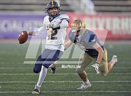 Thumbnail 3 in Bayport-Blue Point vs. Shoreham-Wading River (Section XI Division IV Final) photogallery.