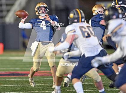 Thumbnail 1 in Bayport-Blue Point vs. Shoreham-Wading River (Section XI Division IV Final) photogallery.